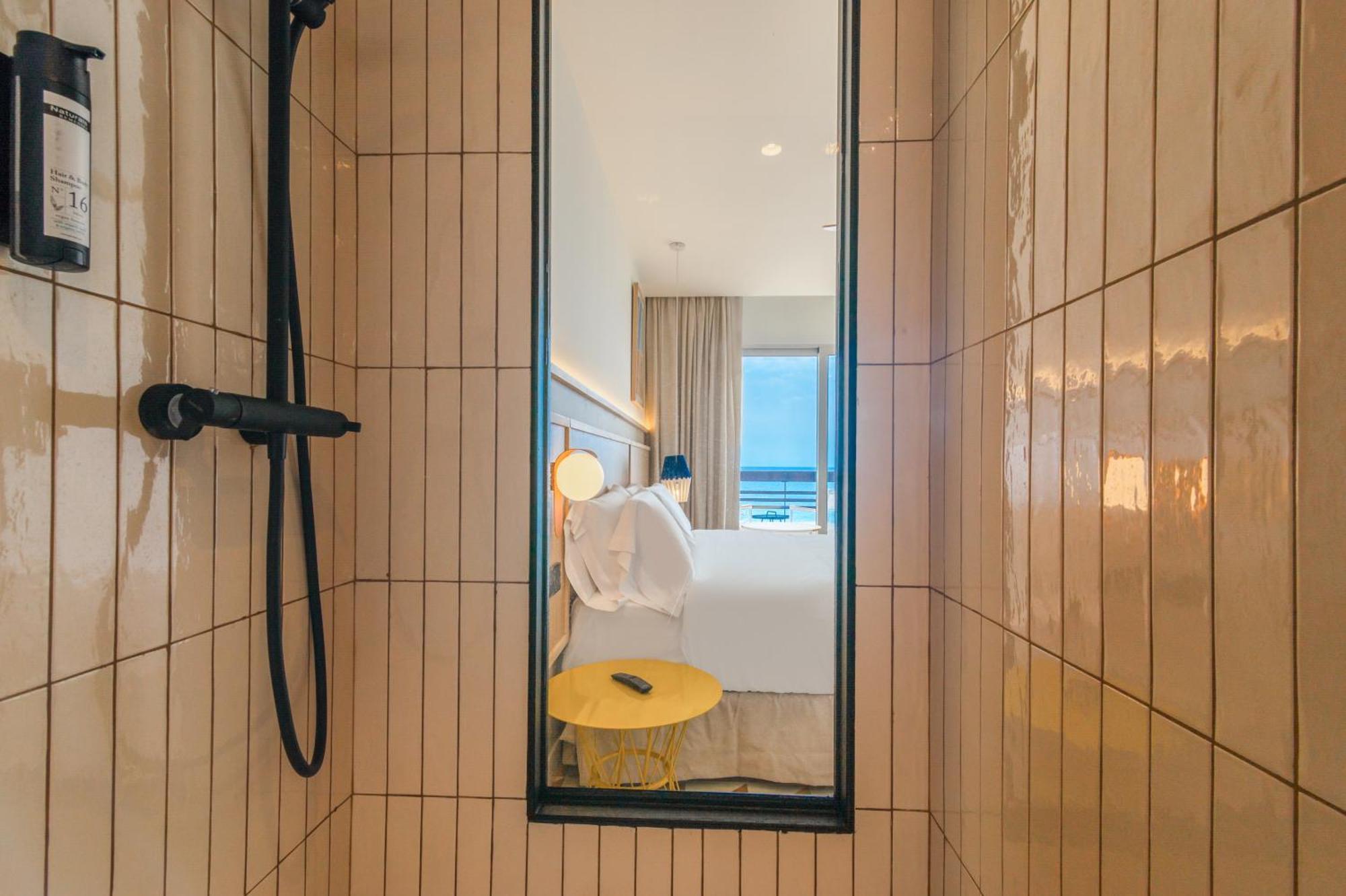Akquaaa Boutique Hotel Calafell Kamer foto